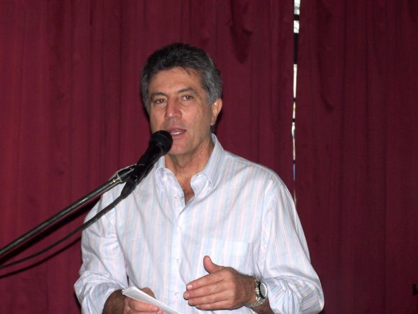 Murilo anuncia secretários da nova administração Murilo anuncia secretários da nova administração