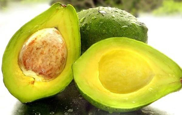 Um abacate por dia ajuda a reduzir o colesterol ruim, diz estudo