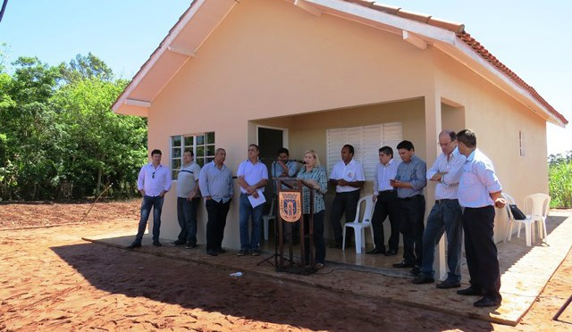 Sonho da casa própria: Governo entregou casas rurais em quatro municípios Sonho da casa própria: Governo entregou casas rurais em quatro municípios
