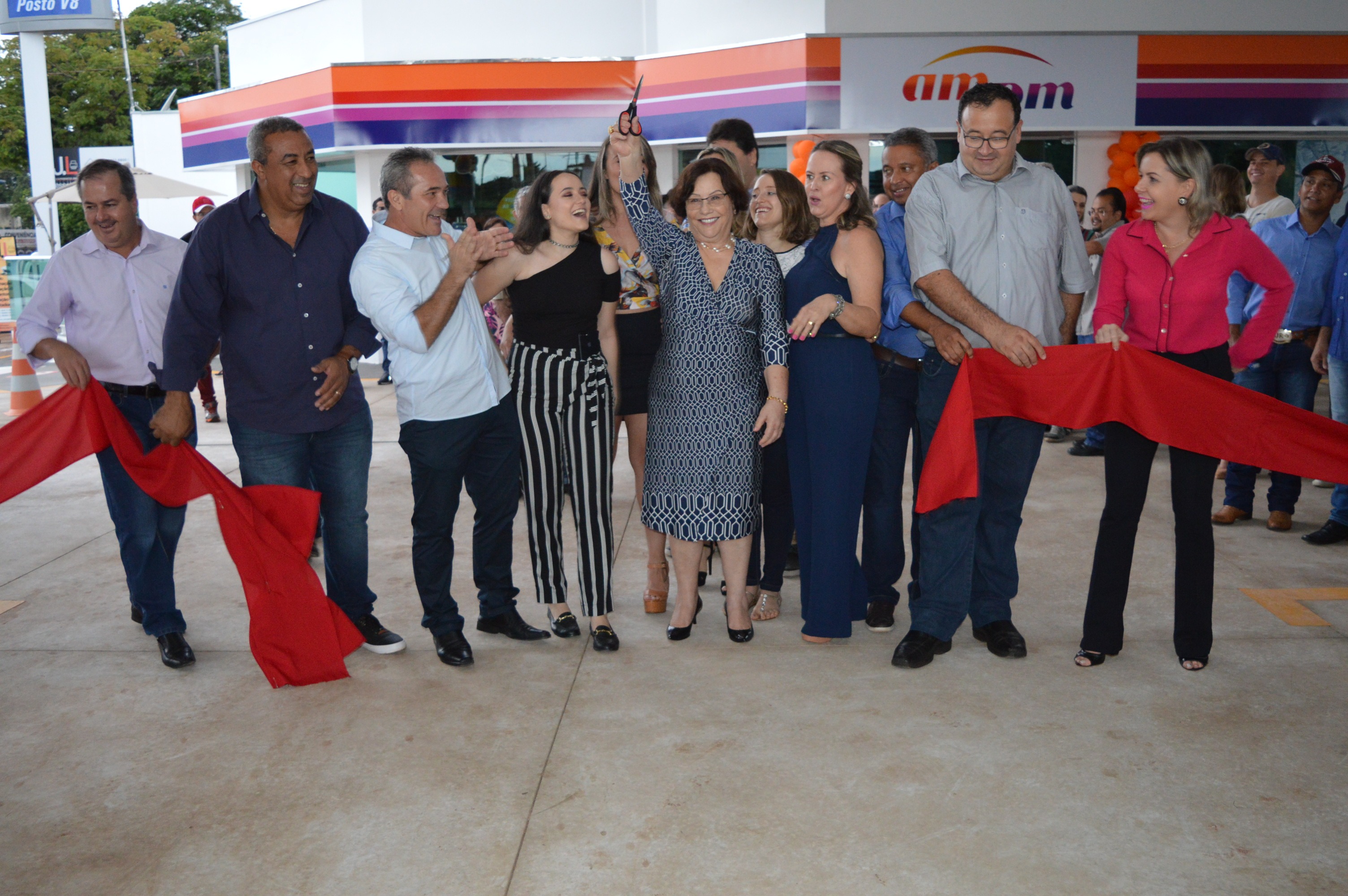 Familiares prestigiaram a inauguração / Foto: Moreira Produções