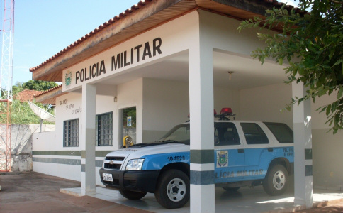 Idoso é detido em São Gabriel por mostrar partes intimas para crianças