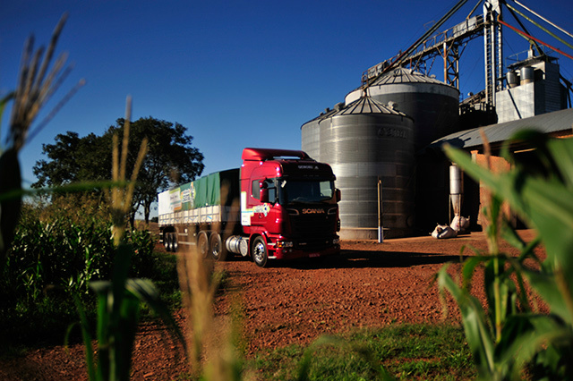 Projeto de logística no Centro-Oeste implica em investimentos de R$ 158 bi Projeto de logística no Centro-Oeste implica em investimentos de R$ 158 bi