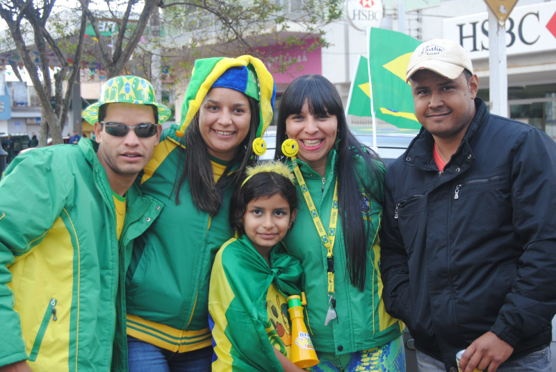 Amambaienses se estusiasmam com vitória da seleção / Foto: Moreira Produções