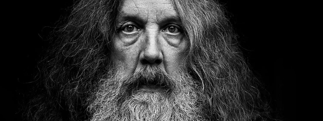 Alan Moore, autor de Watchmen, diz que quer distância de quadrinhos Foto: reprodução