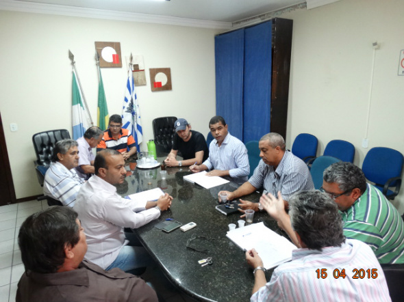 Projetos de leis serão apreciados na Câmara de Amambai nesta quarta-feira (22) Projetos de leis serão apreciados na Câmara de Amambai nesta quarta-feira (22)