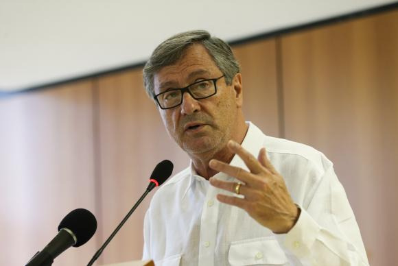 Brasília - O ministro da Justiça e Segurança pública, Torquato Jardim, fala à imprensa sobre o decreto do indulto natalino Foto:Fabio Rodrigues Pozzebom