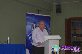 Profissionais de comunicação de Amambai participam de 1º Colóquio de Jornalistas O presidente do Sinjorgran (Sindicato dos Jornalistas da Grande Dourados) e vice-presidente regional Centro-Oeste da Fenaj, Luís Carlos Luciano.