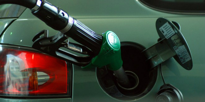 Motoristas reclamam de falta de gasolina em vários locais da Venezuela