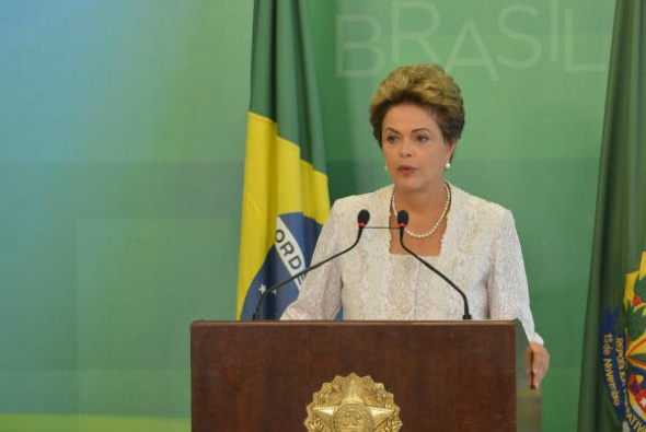A presidenta Dilma Rousseff anuncia mudanças em seu ministério em cerimônia no Palácio do Planalto / Foto: Antonio Cruz