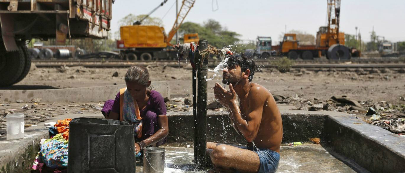 Onda de calor na Índia mata mais de 300 pessoas