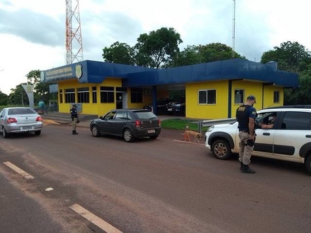 No total, 1.147 veículos foram flagrados transitando com excesso de velocidade - Foto: Ascom / PRF-MS