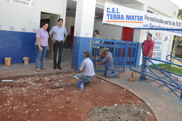 Prédio onde irá funcionar CEI Terra Mater passa por reformas