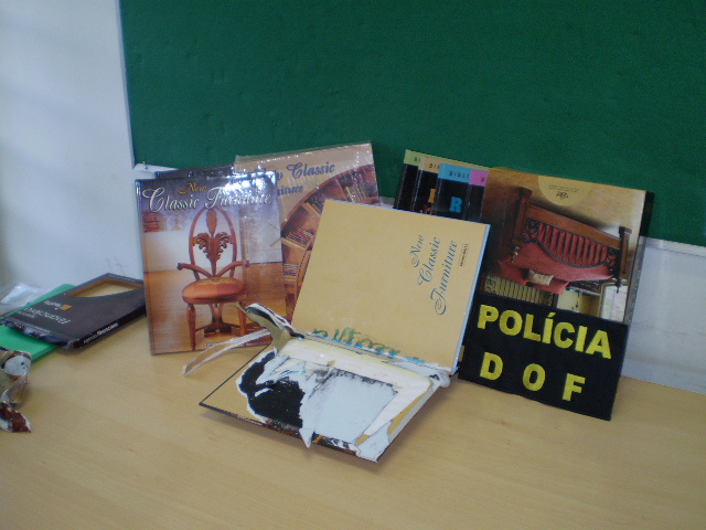 DOF apreende cocaína escondida em livros