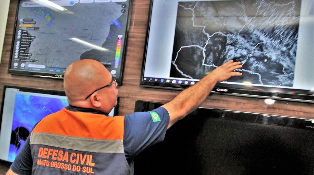 Primavera é estação com maior incidência de tempestades; Confira dicas da Defesa