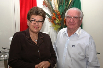 Aparício Matos e sua esposa Erondi.