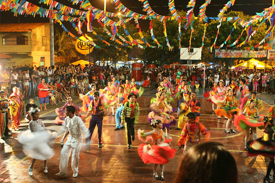 Festa Junina: diversão popular e apelo turístico