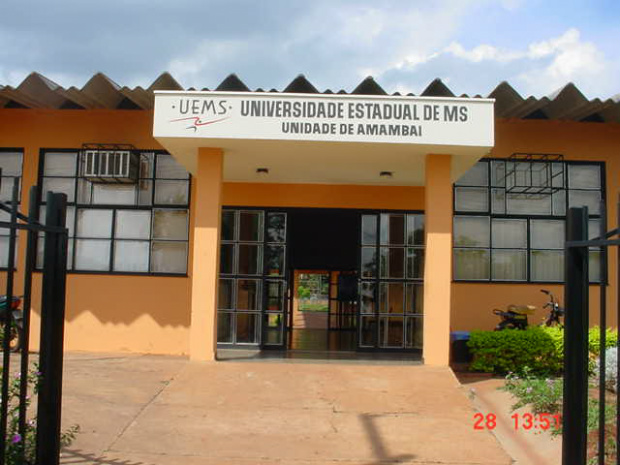 Fachada da Uems de Amambai / Foto: Arquivo Moreira Produções 