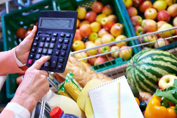 Mercado financeiro projeta inflação de 6,94% e queda da economia em 3,89% Mercado financeiro projeta inflação de 6,94% e queda da economia em 3,89%