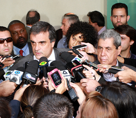 Governador diz que conflito pode ser resolvido com terras doadas à União