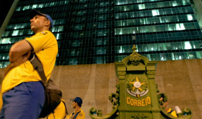 Correios: governo mantém decisão de cortar ponto Correios: governo mantém decisão de cortar ponto
