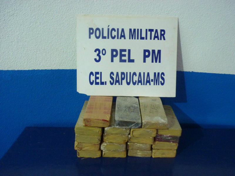 Homens são presos por tráfico de drogas e por conduzir embriago em Cel. Sapucaia