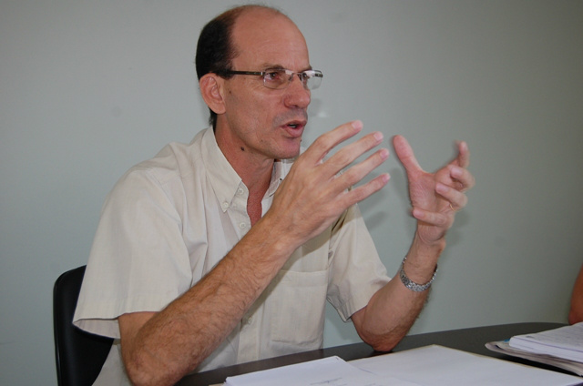 Sérgio Barbosa visitou várias localidades do interior do estado do Paraná a fim de conhecer algumas experiências de sucesso nas áreas de desenvolvimento industrial e saúde.