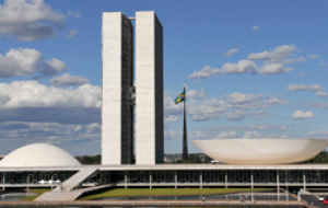 Projeto que incluía parlamentares na malha fina da Receita foi rejeitado