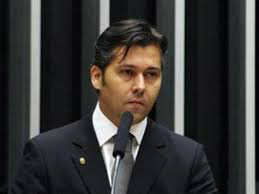 PSC escolhe Leonardo Gadelha para vice na chapa de Pastor Everaldo PSC escolhe Leonardo Gadelha para vice na chapa de Pastor Everaldo