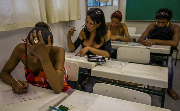 Número de travestis e transexuais inscritos no Enem quase triplica Número de travestis e transexuais inscritos no Enem quase triplica