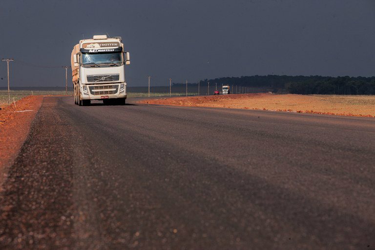 Brasil investiu R$ 26,6 bi em infraestrutura de transporte em 2015 Brasil investiu R$ 26,6 bi em infraestrutura de transporte em 2015