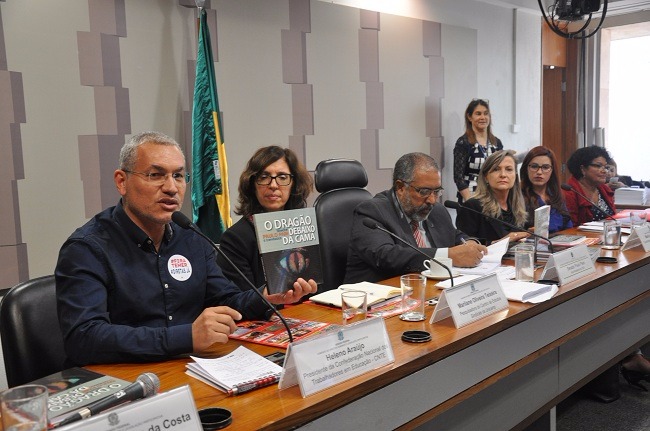 Presidente da CNTE participa de audiência no Senado / Foto: Divulgação