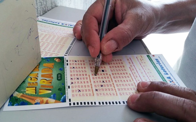 Apostas para Mega da Virada podem ser feitas até 14h do dia 31 de dezembro Mega-Sena da Virada (Foto: Heloise Hamada/G1)