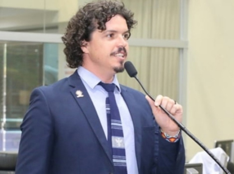 Como Florianópolis se tornou o primeiro município brasileiro livre de agrotóxico Marcos José de Abreu (PSOL), conhecido como Marquito, é autor do projeto de lei que baniu agrotóxicos de Florianópolis. (Foto: Ascom Marquito)