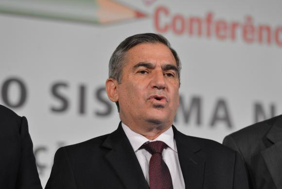 O ministro-chefe da Secretaria-Geral da Presidência da República, Gilberto Carvalho, na abertura da 2ª Conferência Nacional de Educação (Conae) 2014 /Valter Campanato/Agência Brasil