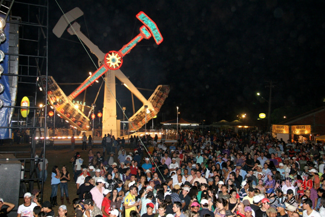 Procura por ingressos da Expobai se intensifica Segundo lote de passaportes está chegando ao fim. Ingressos também estão se esgotando.