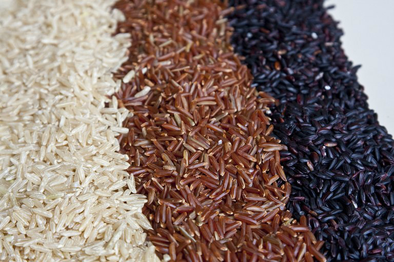 Governo reajusta preços mínimos do arroz, milho, feijão e algodão Governo reajusta preços mínimos do arroz, milho, feijão e algodão