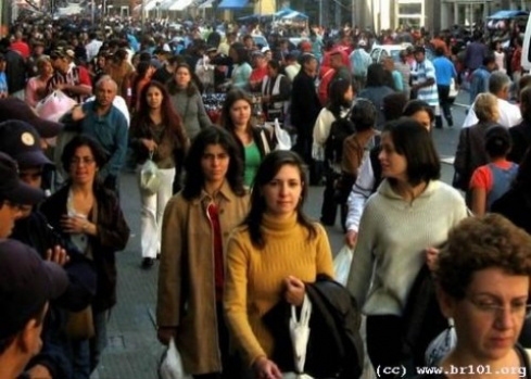 Brasil tem 193.946.886 habitantes, aponta estimativa do IBGE Brasil tem 193.946.886 habitantes, aponta estimativa do IBGE