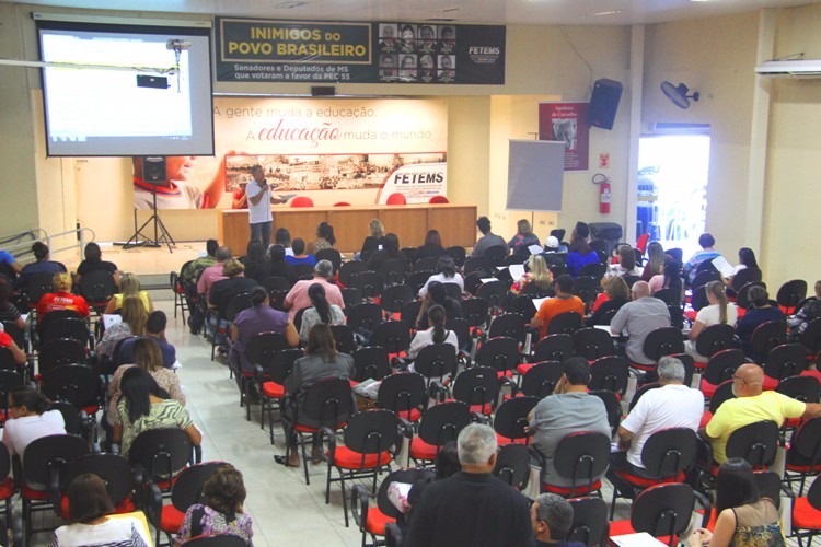 Comissão Eleitoral Central reúne representantes de municípios Foto: Divulgação