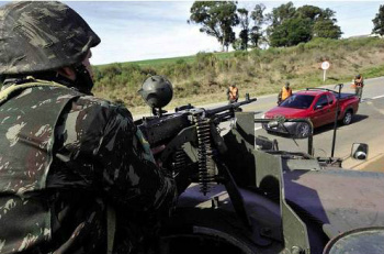 Forças Armadas iniciam operação ao longo de toda fronteira brasileira