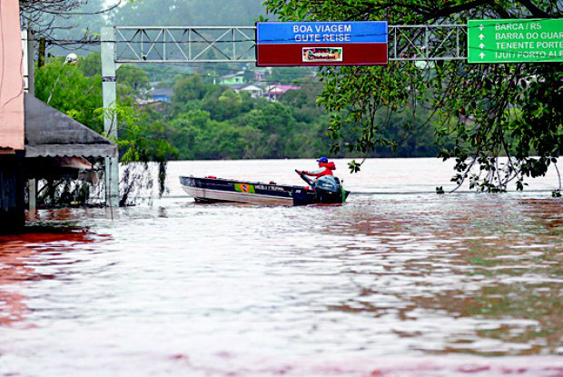 RS: quase 8,6 mil pessoas tiveram que deixar casas devido a chuvas