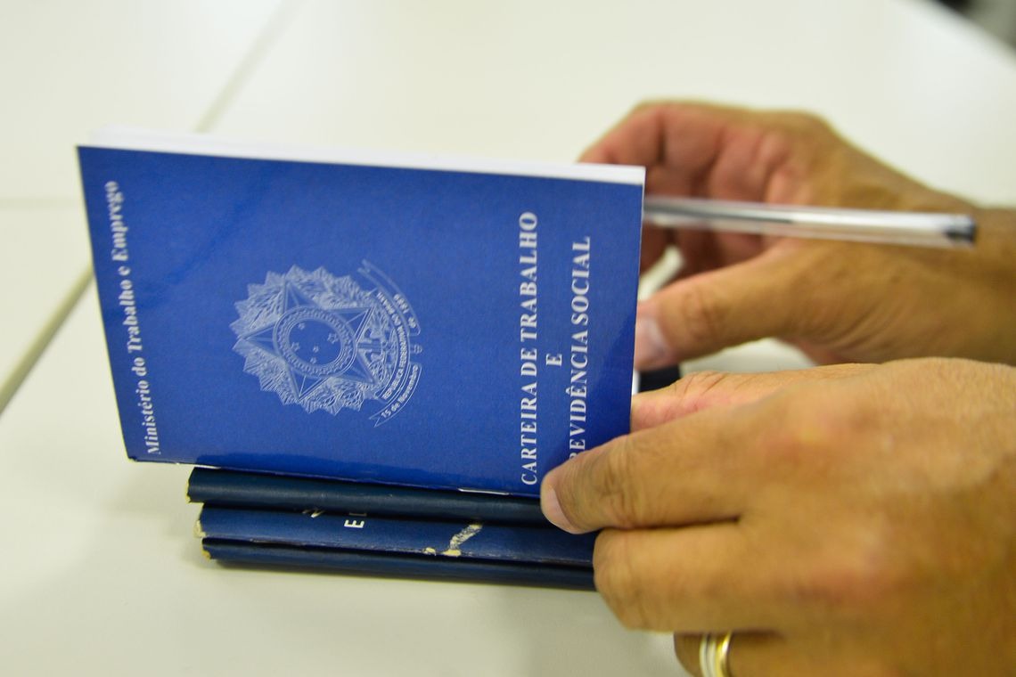 Setembro tem a maior criação de emprego formal para o mês desde 2013 Marcello Casal/Agência Brasil