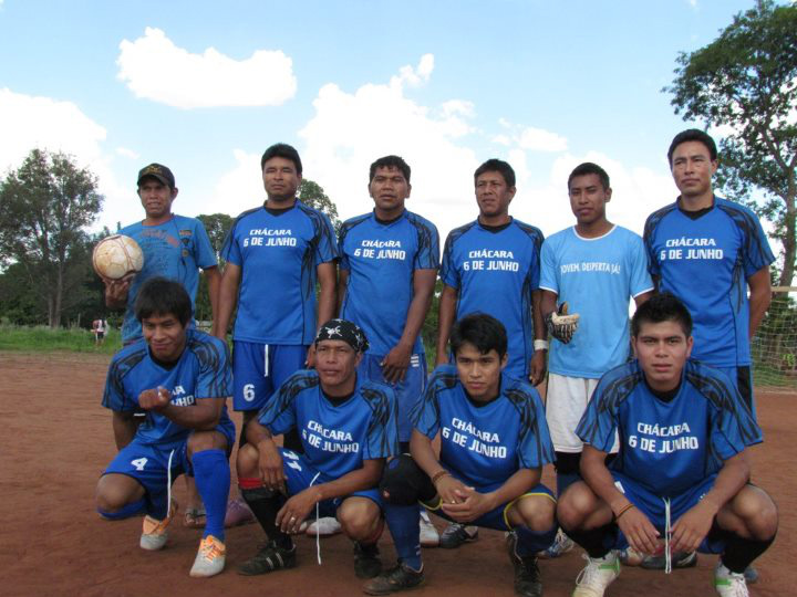 Time vencedor da 1° Copa Guapo'y em Amambai.