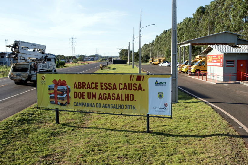 Bases operacionais já começam a receber doações da Campanha do Agasalho Bases operacionais já começam a receber doações da Campanha do Agasalho