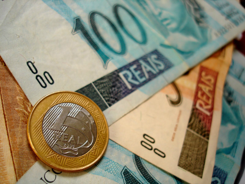 Governo arrecada R$118 bi em dezembro e fecha 2013 com recorde de R$1,138 tri Governo arrecada R$118 bi em dezembro e fecha 2013 com recorde de R$1,138 tri