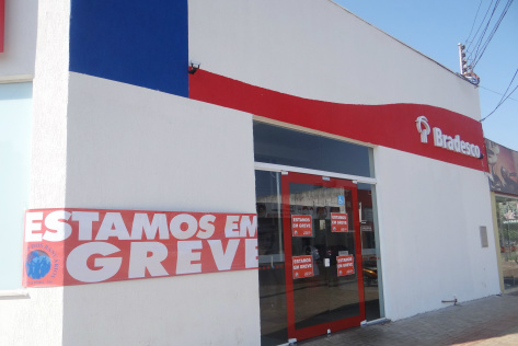 Bancários de Amambai também estão em greve
