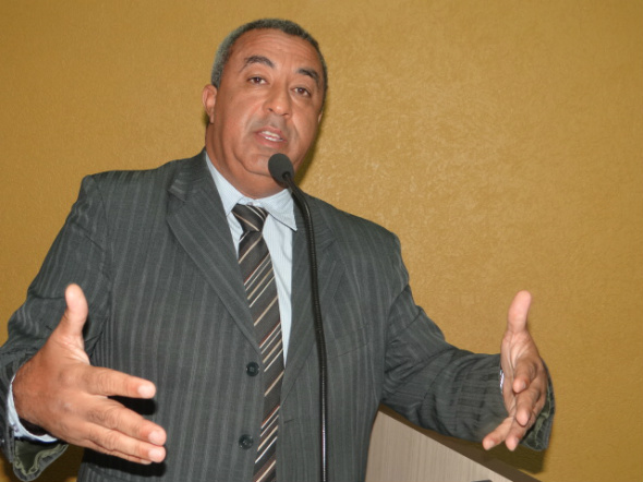 Carlinhos quer fortalecer as Associações de Moradores de Amambai Vereador de Amambai, Carlinhos (PPS) Foto: Moreira Produções