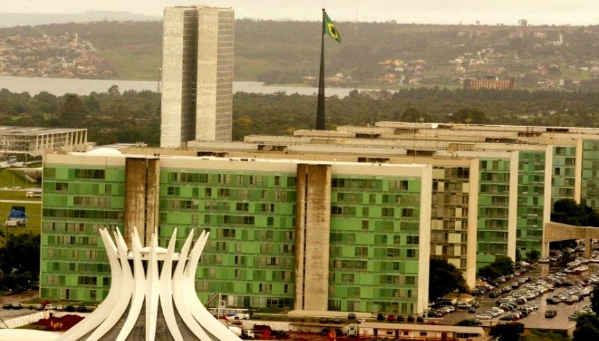 Fleury elogia proposta que promove igualdade de oportunidades Fleury elogia proposta que promove igualdade de oportunidades