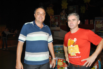 ACIA realiza eleição nesta quinta-feira, dia 21 E/D - Empesários Edson Castro e Azor de Assis, candidatos a vice e a presidente da Acia, respectivamente / Fotos: Moreira Produções