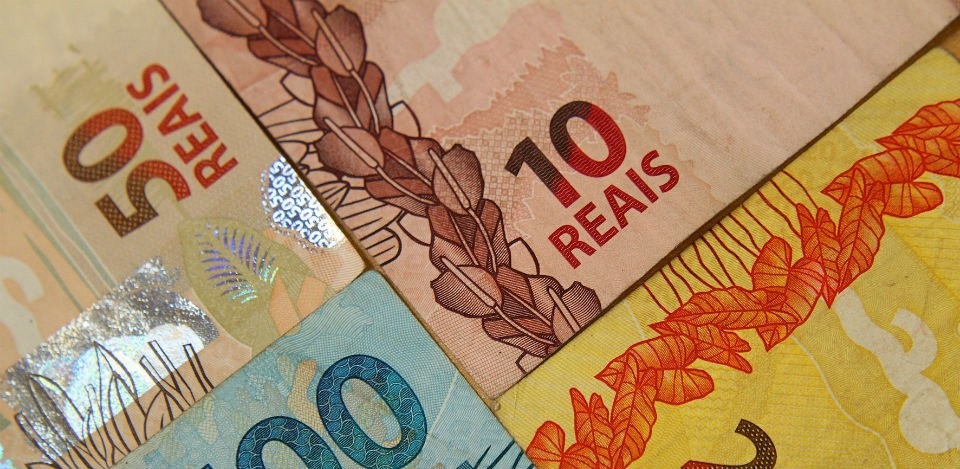 Em 2017, maioria das negociações foi feita com bancos e financeiras.