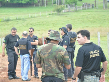Em Sidrolândia, índios afirmam que só saem de fazenda com decisão judicial Policia Federal permanece no local